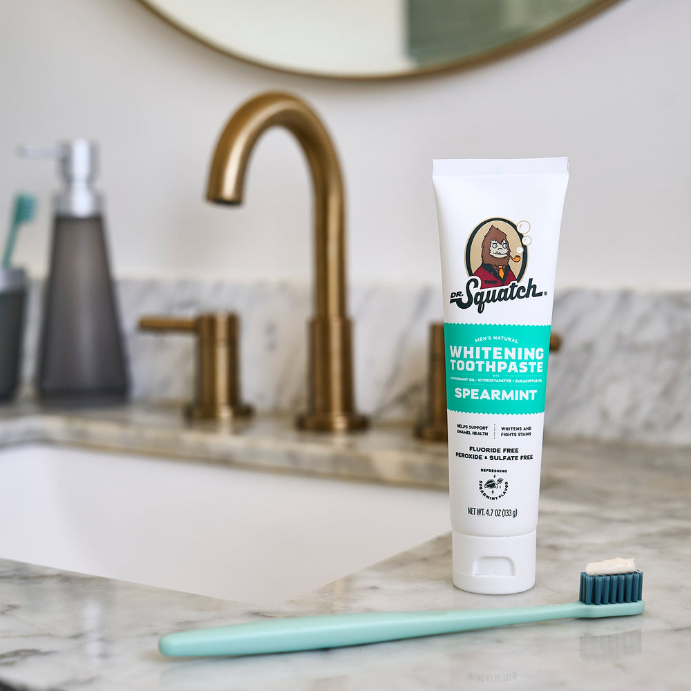 SPEARMINT WHITENING TOOTHPASTE - US 4940